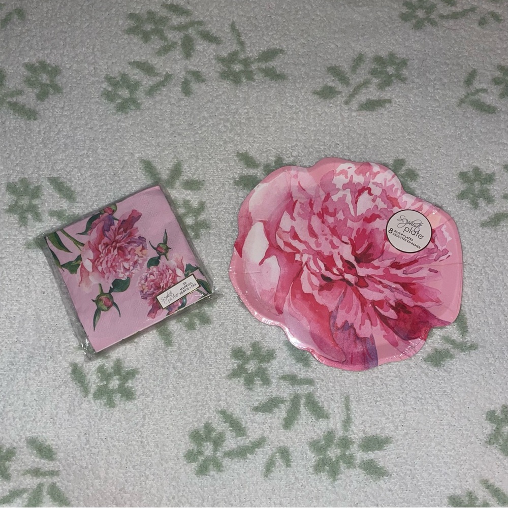 Sophistiplate peony plate and napkin set